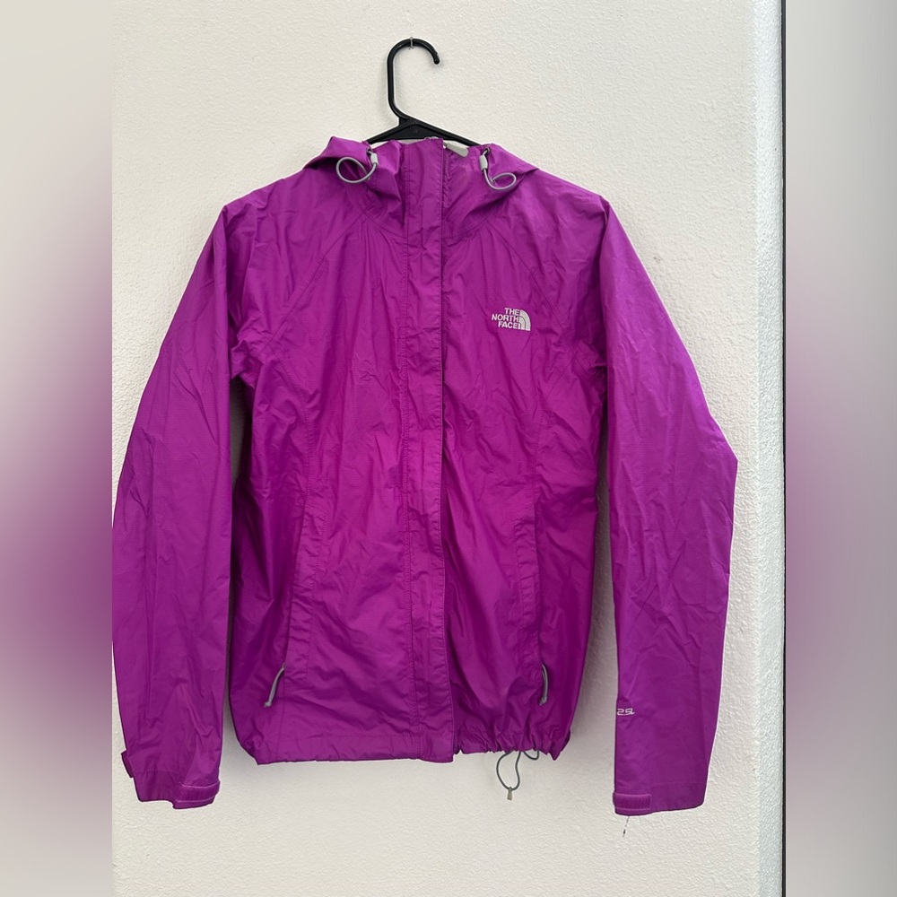 North face women’s wind breaker